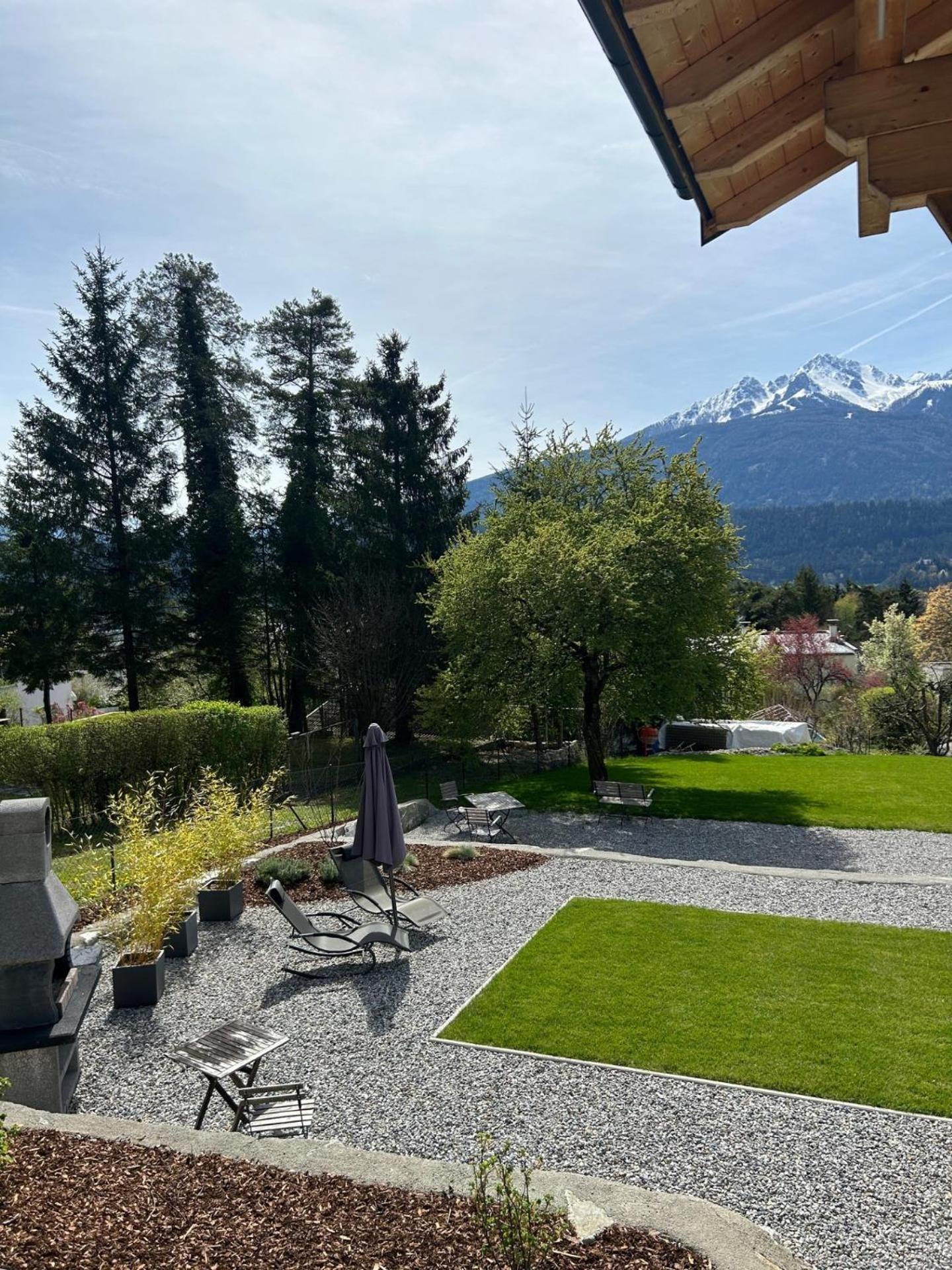 Apartment Mit Garten Und Panoramablick In Innsbruck